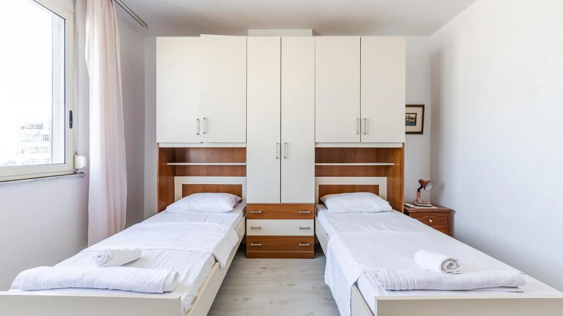 Apartment Central Coziness By Ps Durrës Albanien